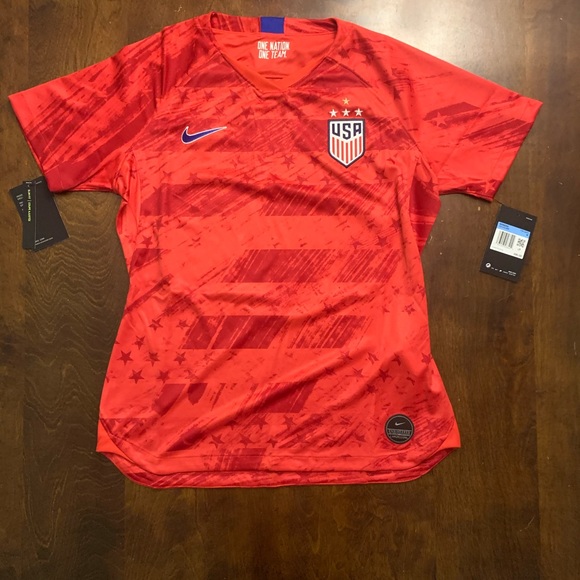 uswnt red jersey
